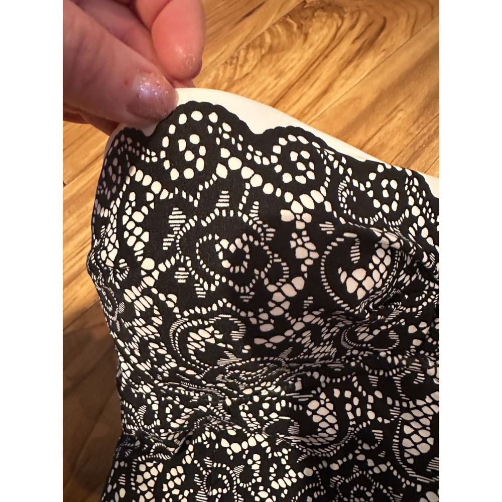 DKNY Strapless One-Piece Swimsuit – Black &‎ White Lace Print – Peplum Ruffle - Picture 8 of 9